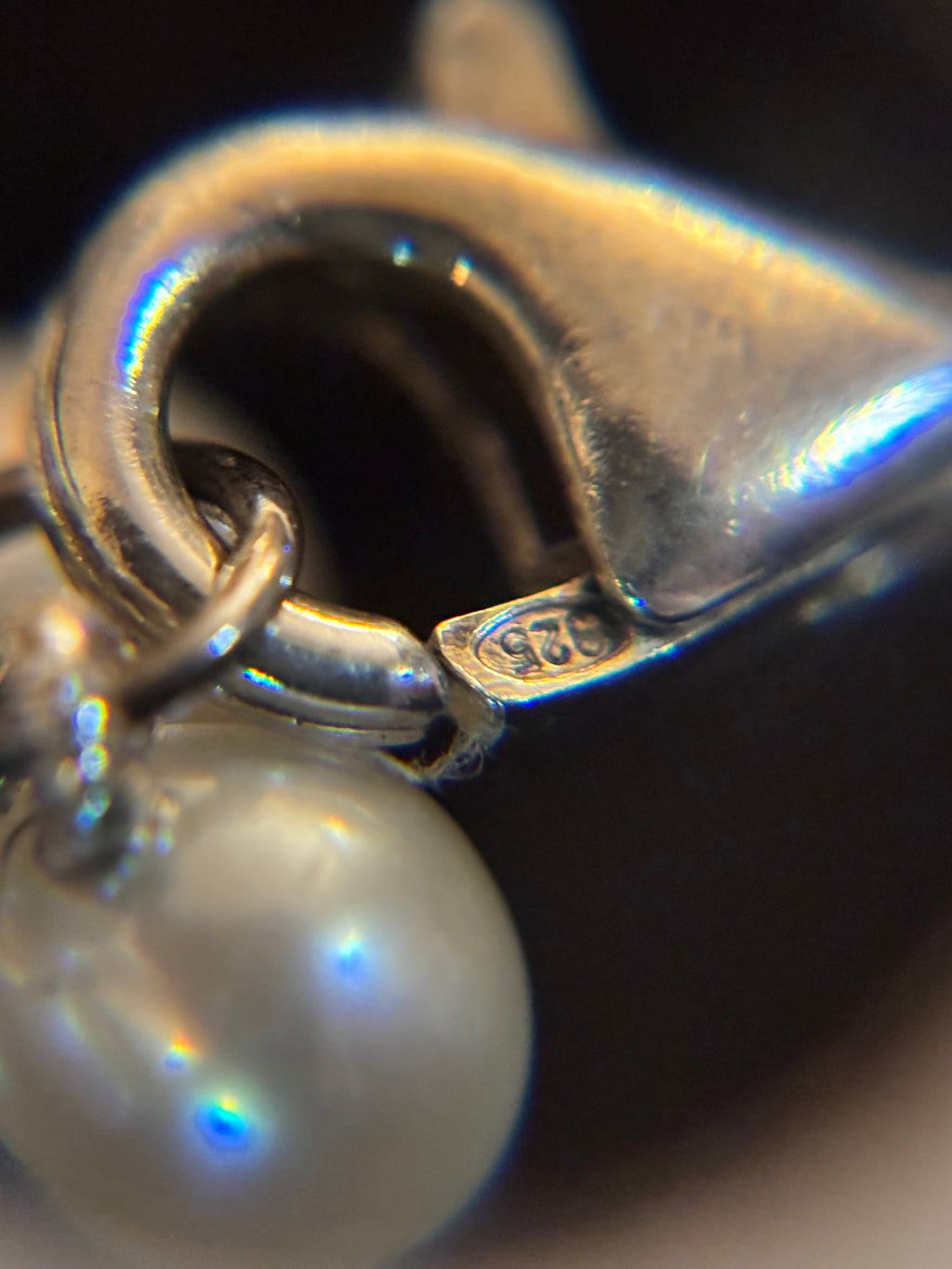White Vintage Fresh Water Pearls with genuine gemstones|