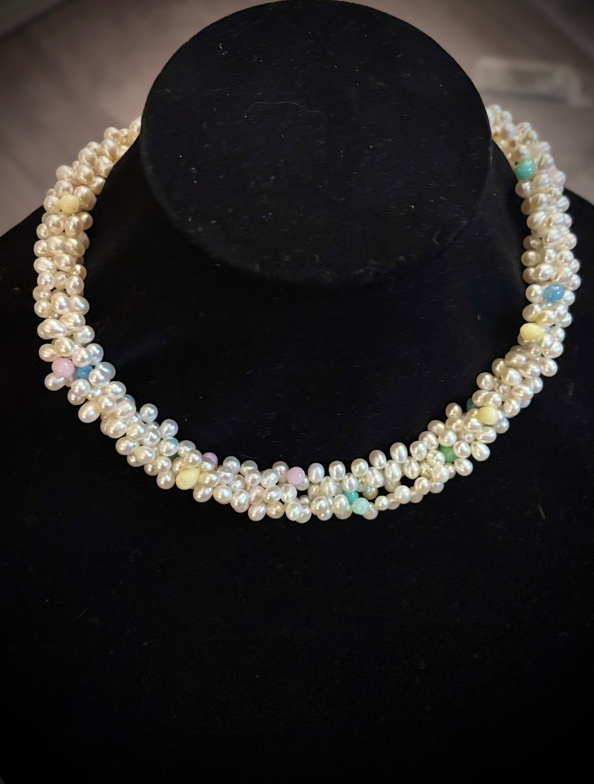 White Vintage Fresh Water Pearls with genuine gemstones|